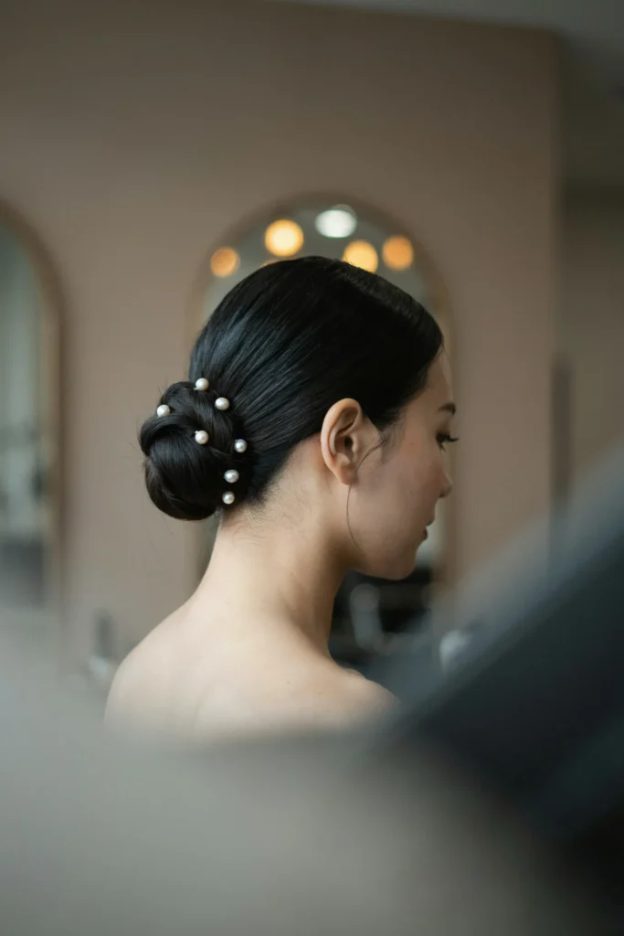 Pearl Loop French Twist